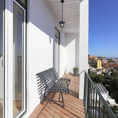 Santa Marta Deluxe by Homing Apartment Lisbon Bagian luar foto