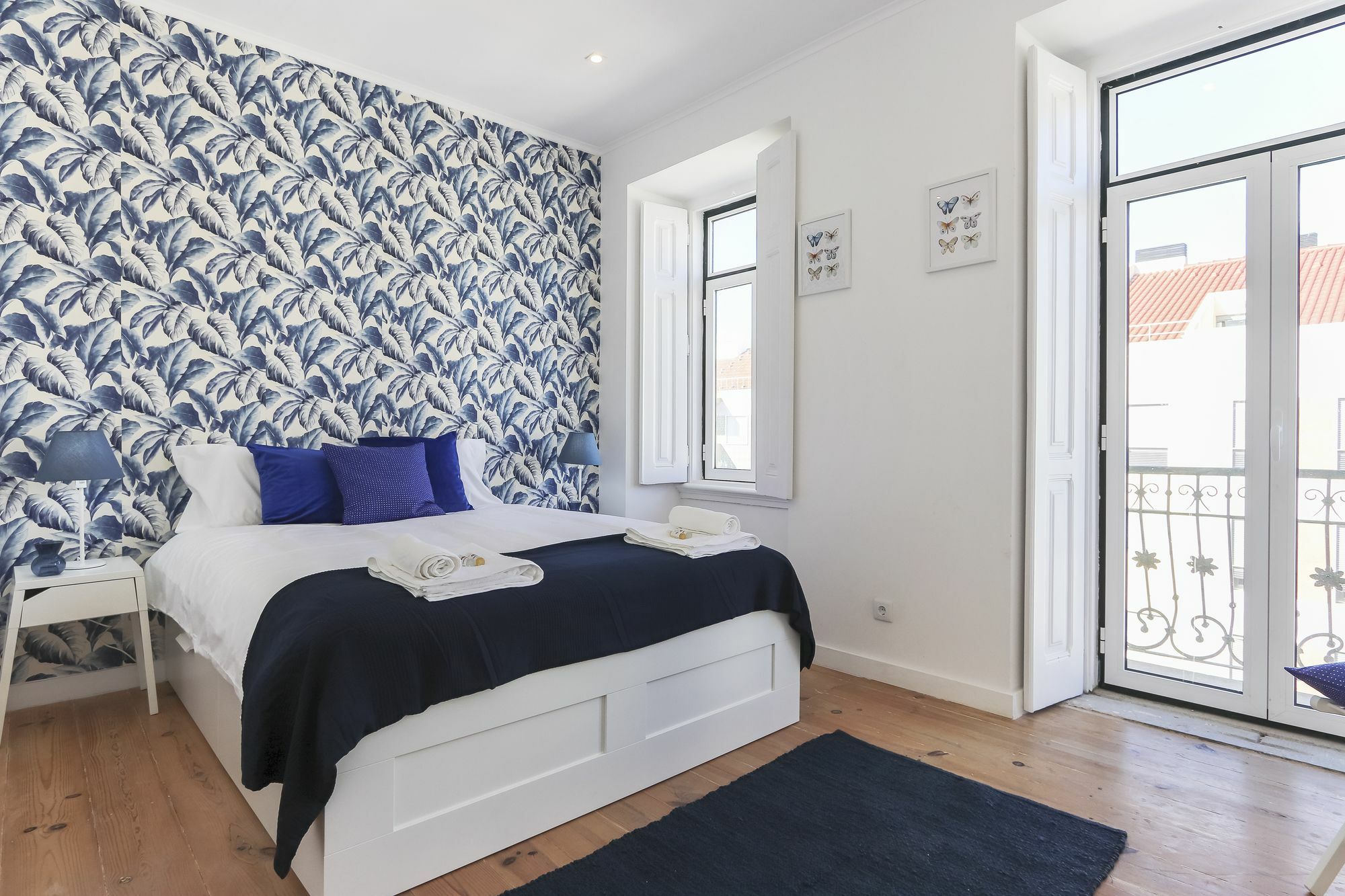Santa Marta Deluxe by Homing Apartment Lisbon Bagian luar foto